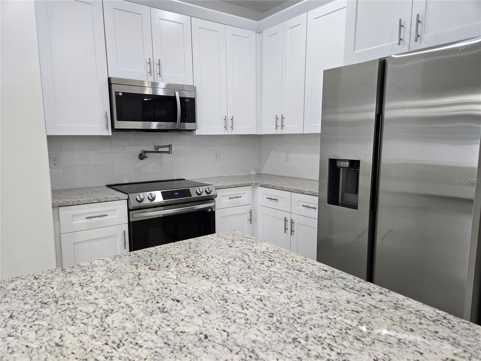 Image 7 of 45 For 890 19th Street