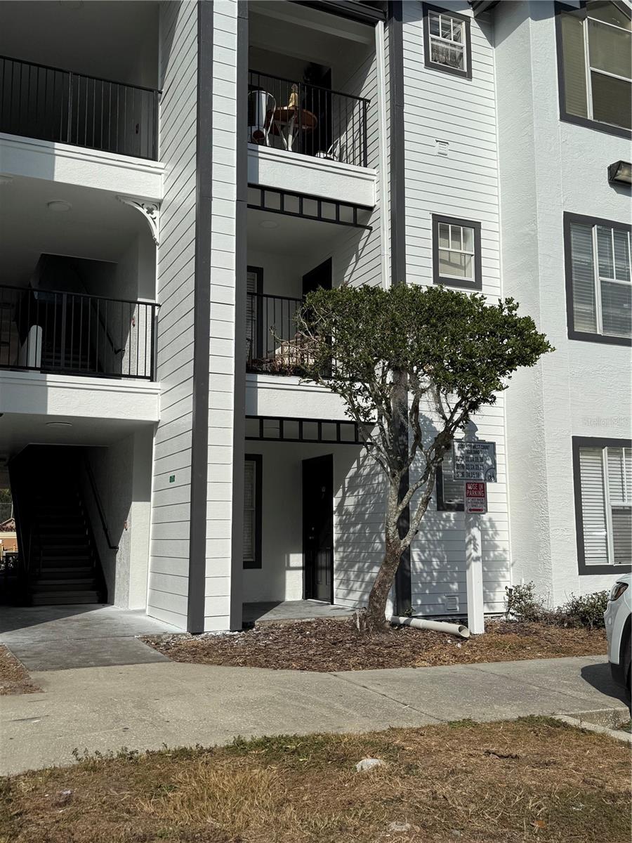 Image 3 of 58 For 2201 Key West Court 314