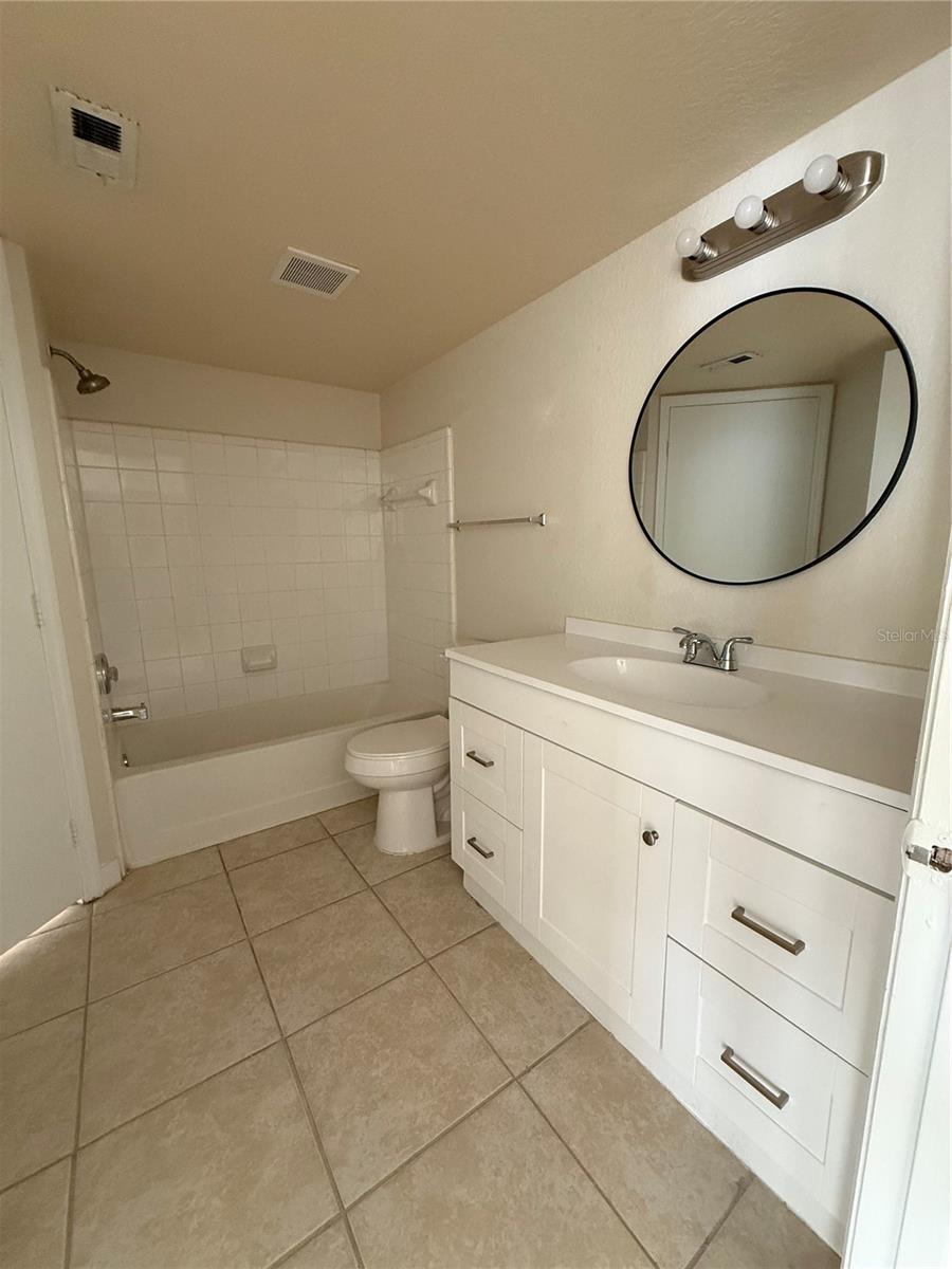 Image 31 of 58 For 2201 Key West Court 314