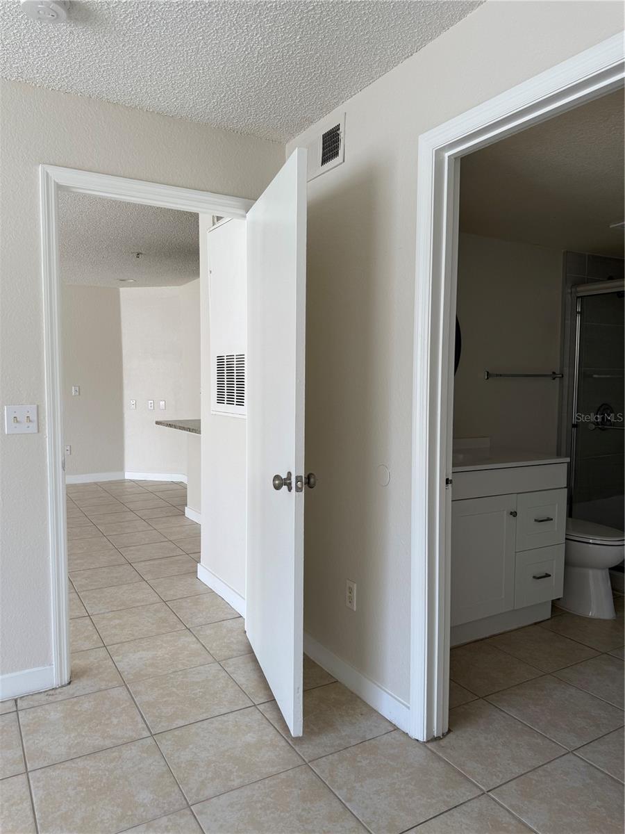 Image 37 of 58 For 2201 Key West Court 314