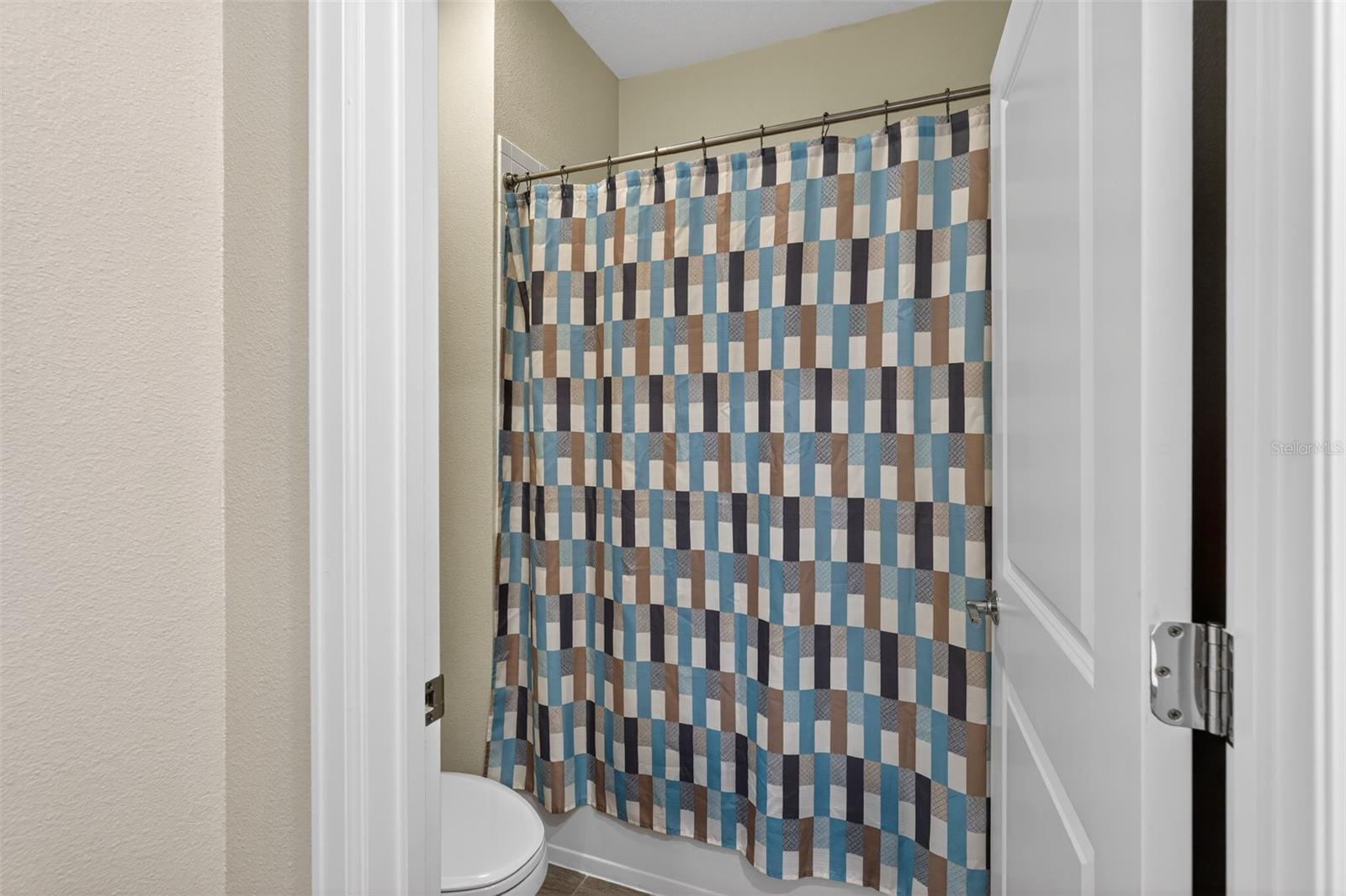 Image 26 of 41 For 4221 Holstein Street