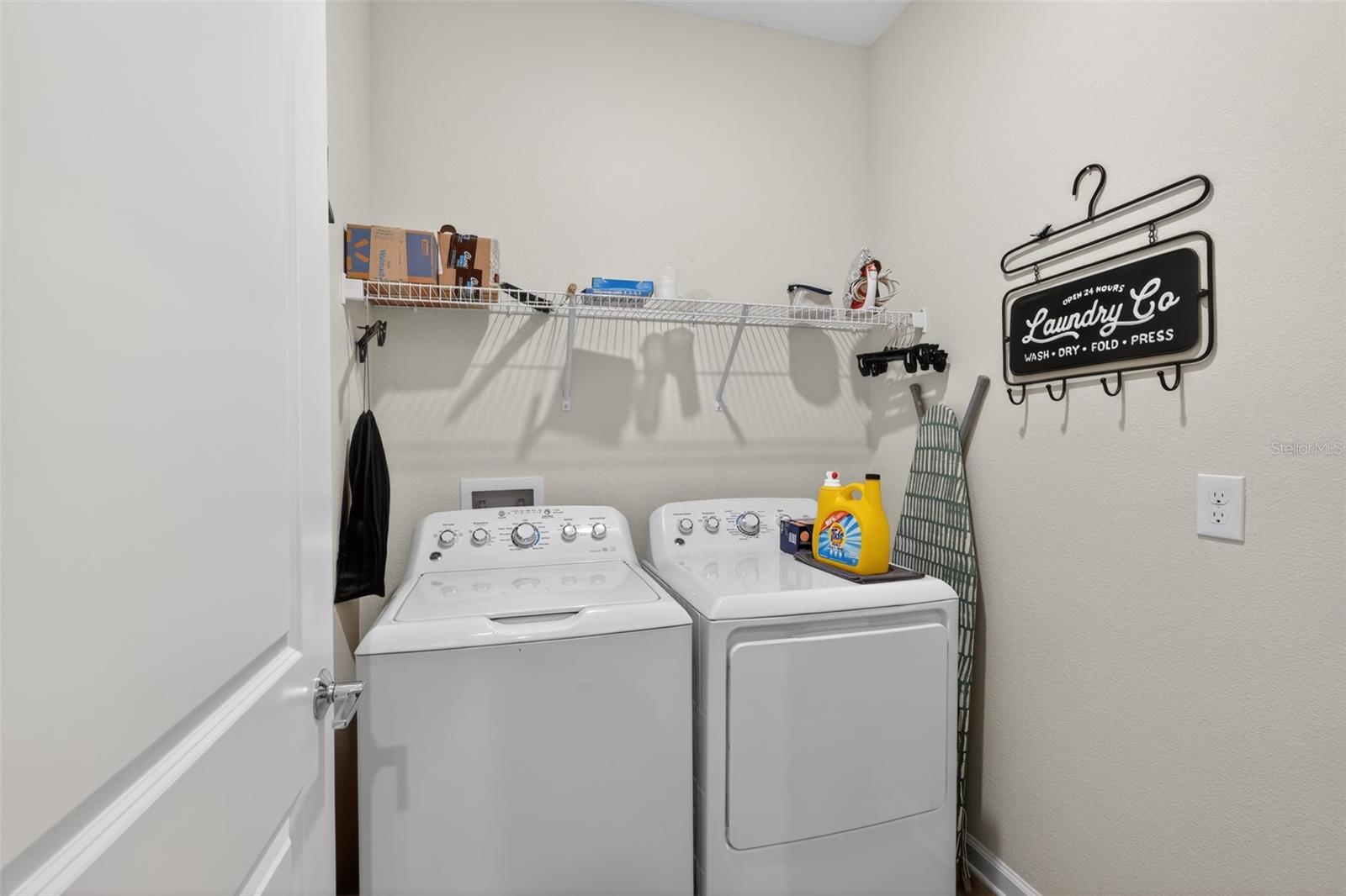 Image 28 of 41 For 4221 Holstein Street