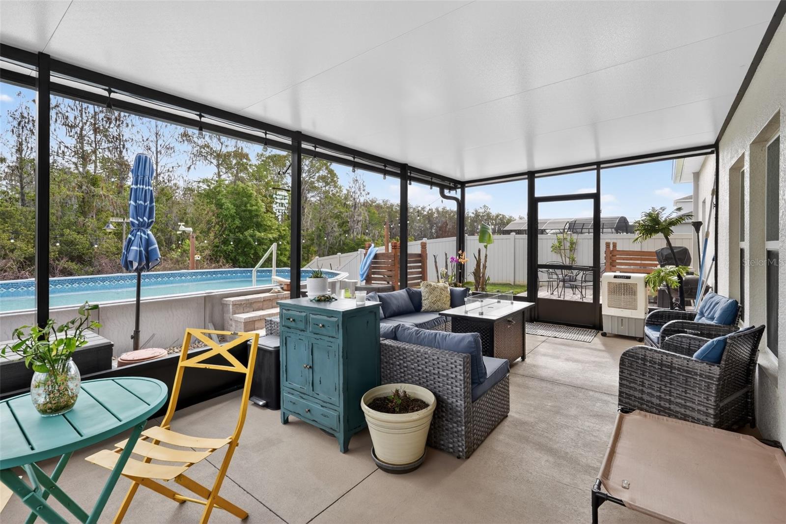 Image 35 of 41 For 4221 Holstein Street