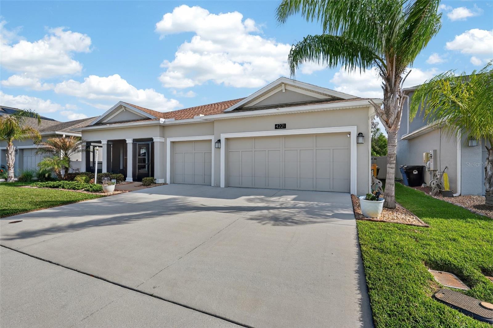 Image 4 of 41 For 4221 Holstein Street