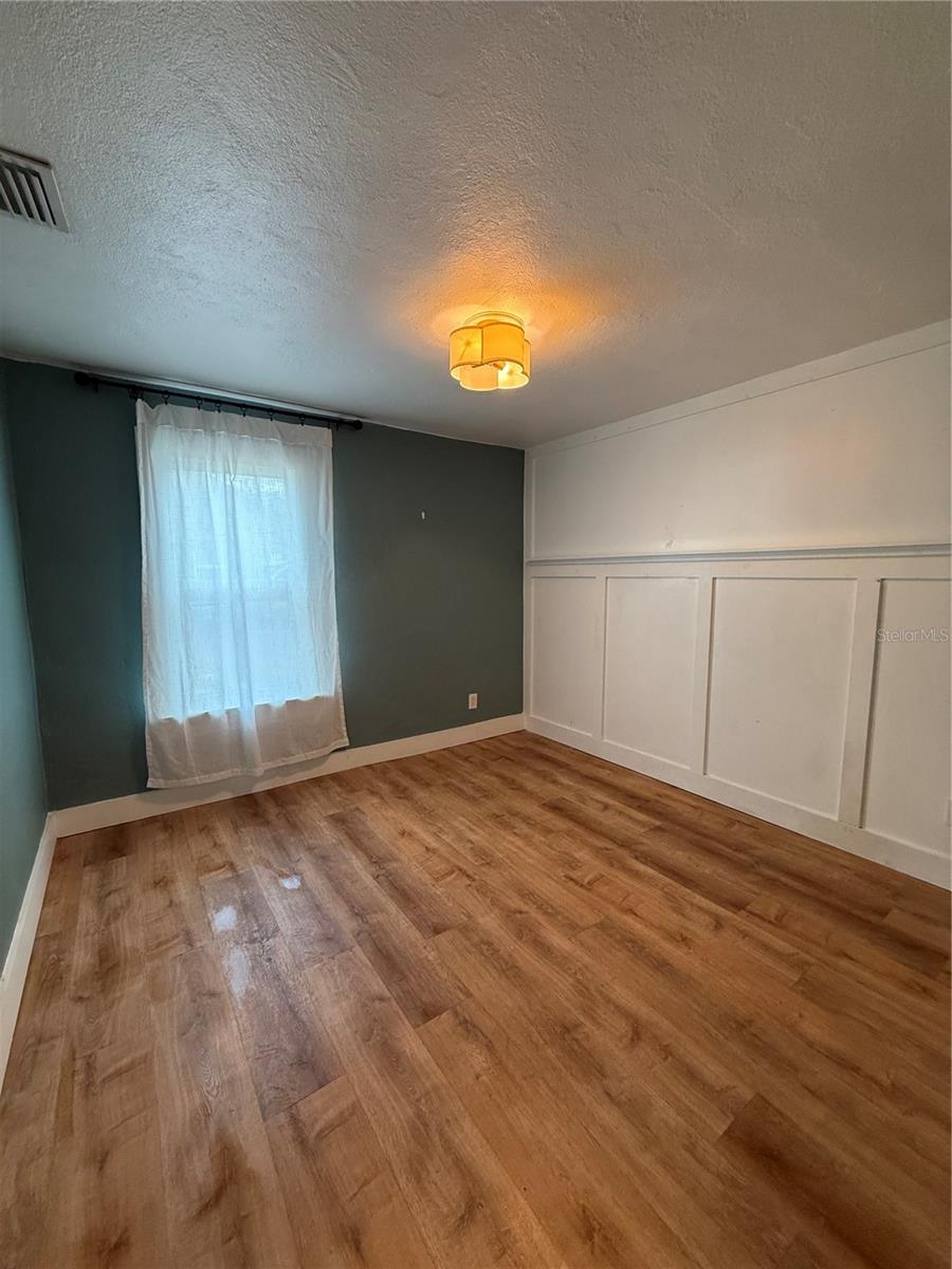 Image 14 of 32 For 425 Massachusetts Avenue