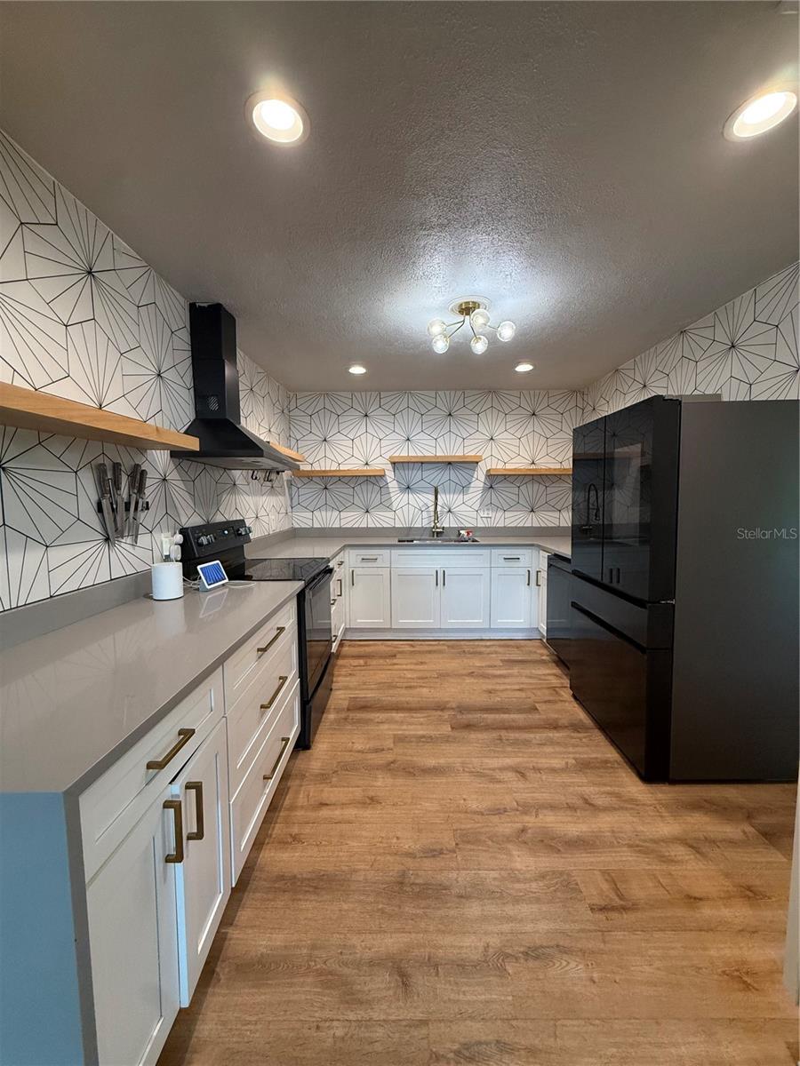 Image 16 of 32 For 425 Massachusetts Avenue