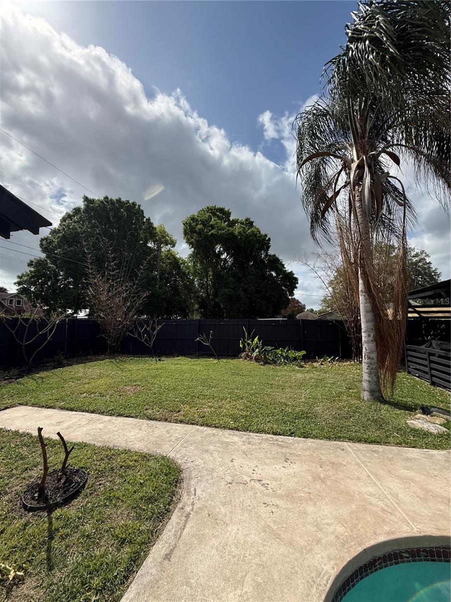 Image 31 of 32 For 425 Massachusetts Avenue