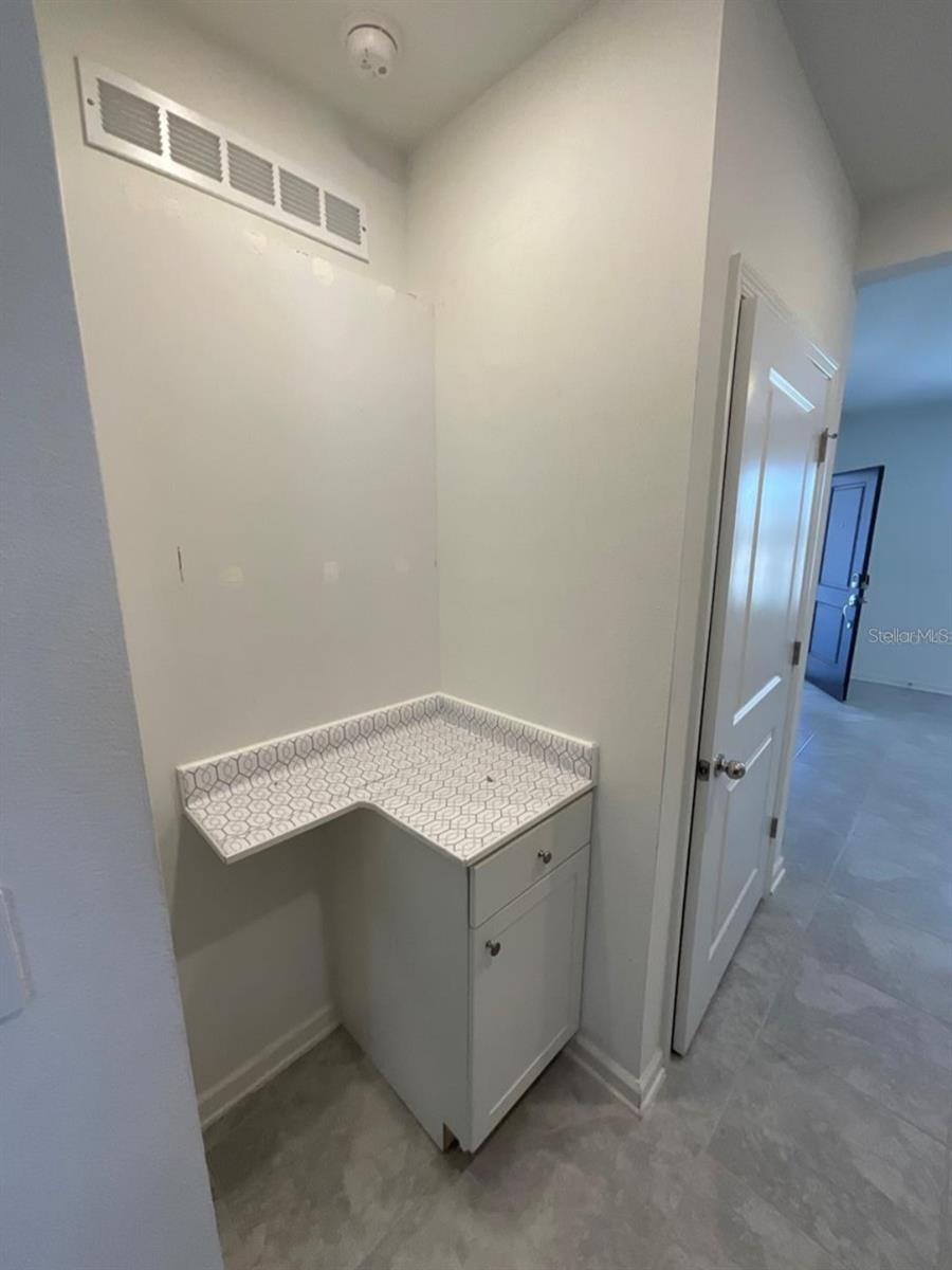 Image 8 of 8 For 401 Sandbar Ln