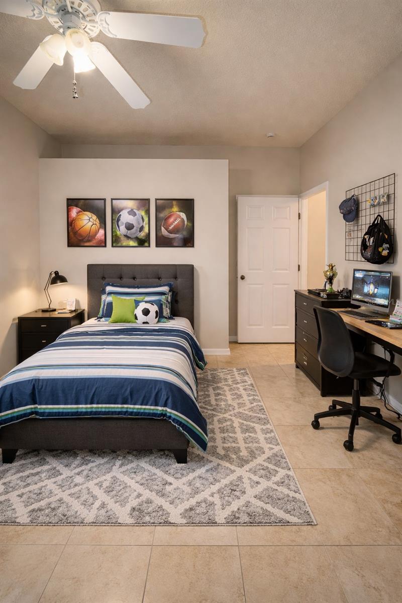 Image 5 of 17 For 6002 Renaissance Court