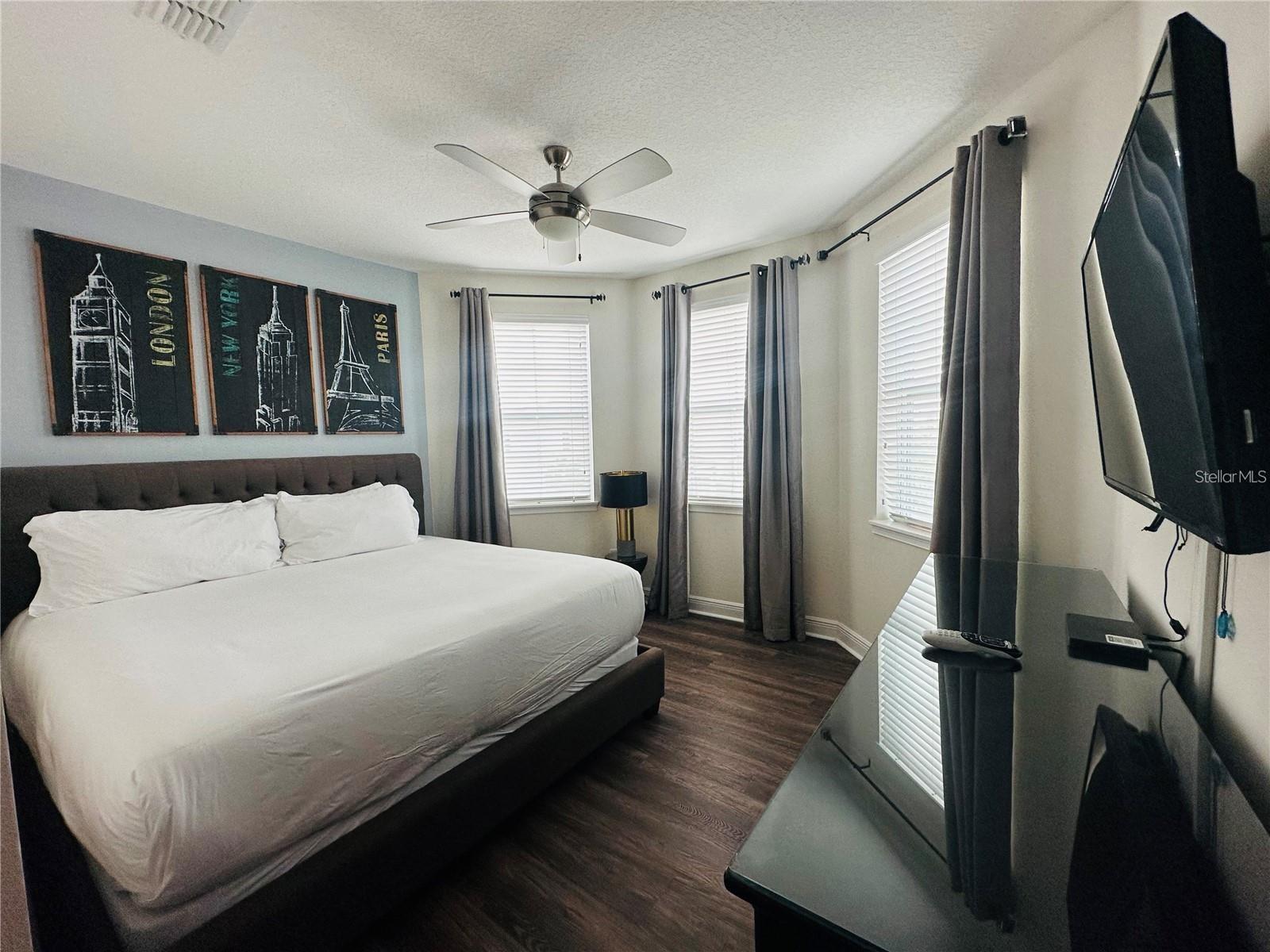 Image 14 of 54 For 241 Falls Drive