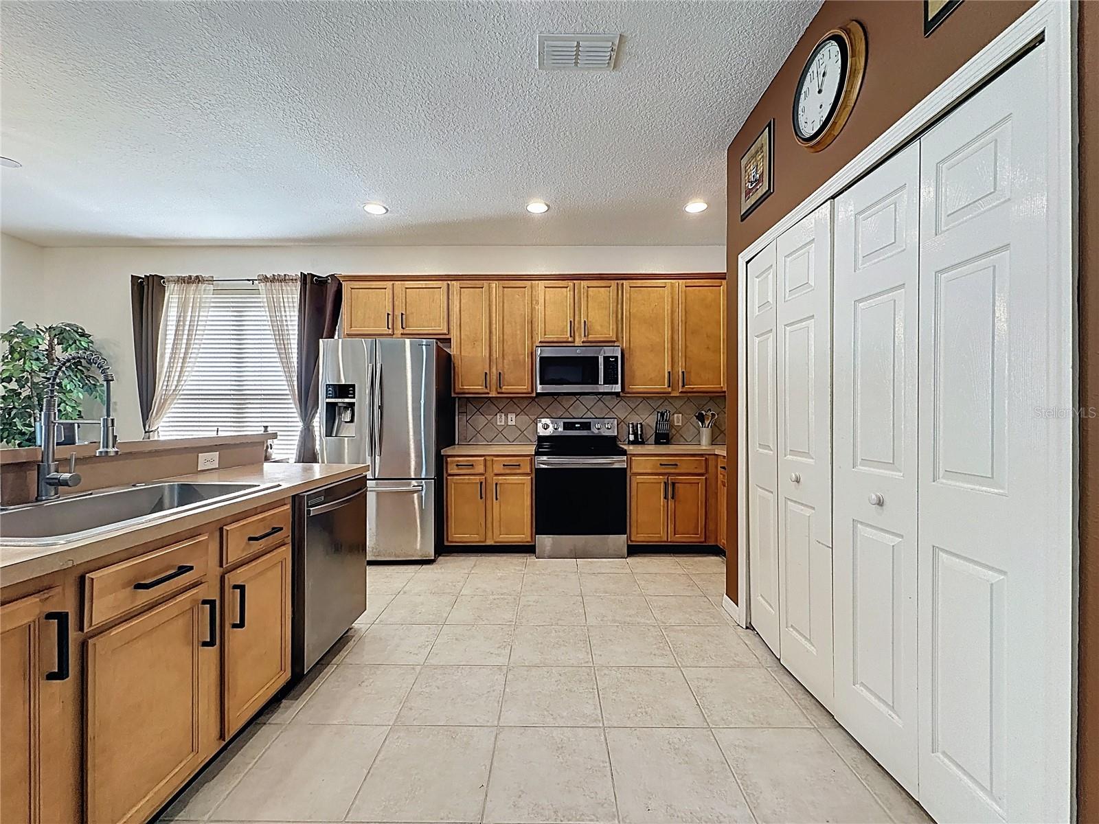 Image 18 of 93 For 344 Orange Cosmos Boulevard