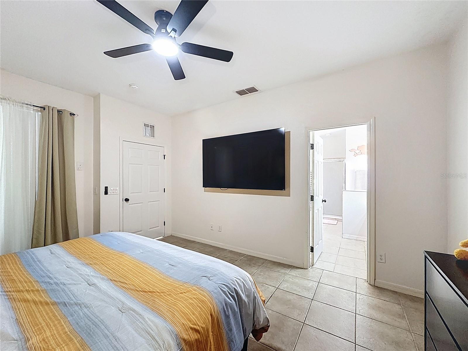 Image 35 of 93 For 344 Orange Cosmos Boulevard