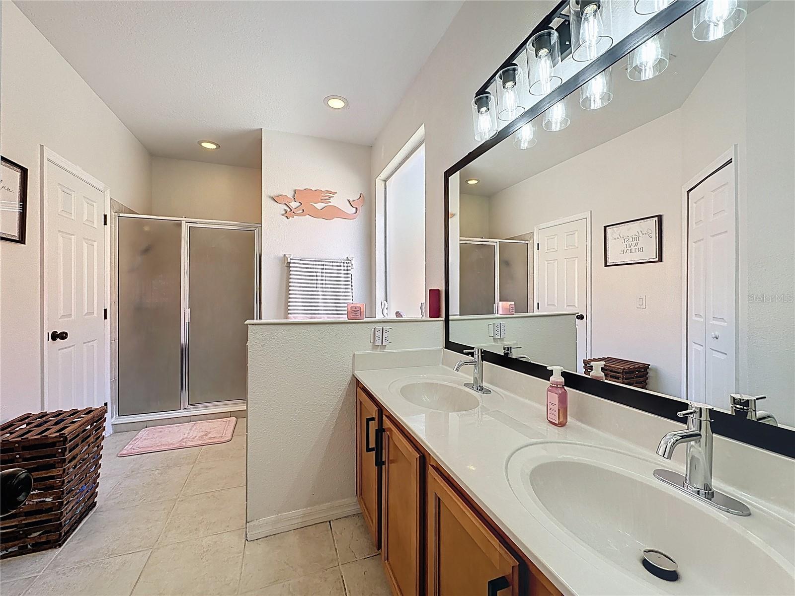 Image 37 of 93 For 344 Orange Cosmos Boulevard