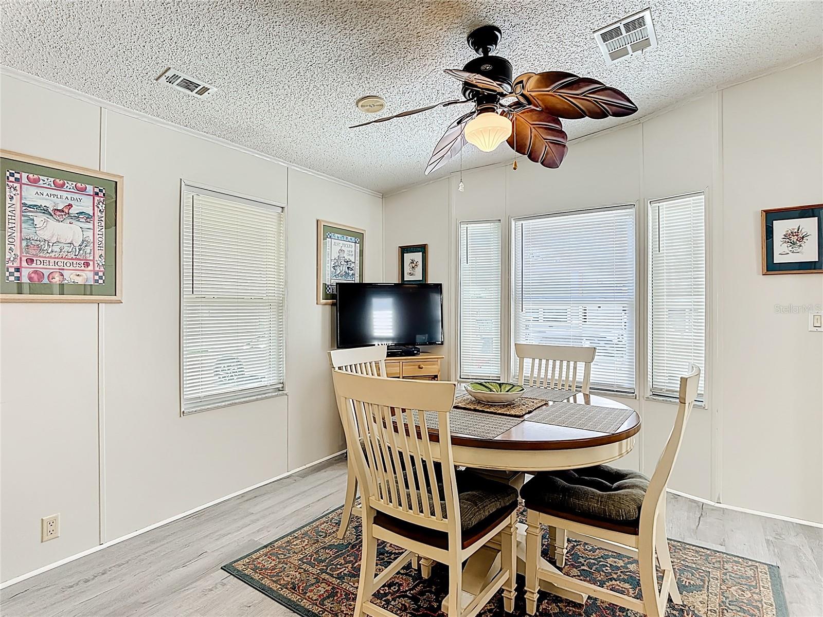 Image 10 of 32 For 9000 Us Hwy 192 # 545