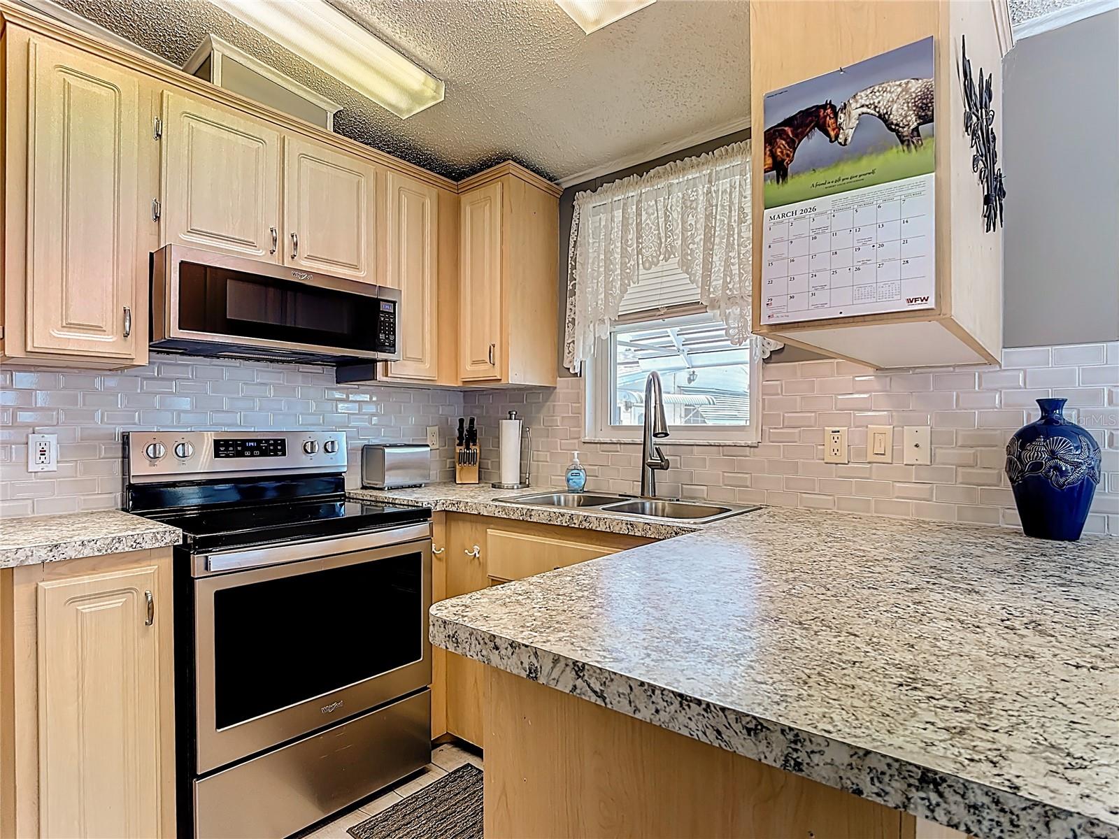 Image 12 of 32 For 9000 Us Hwy 192 # 545