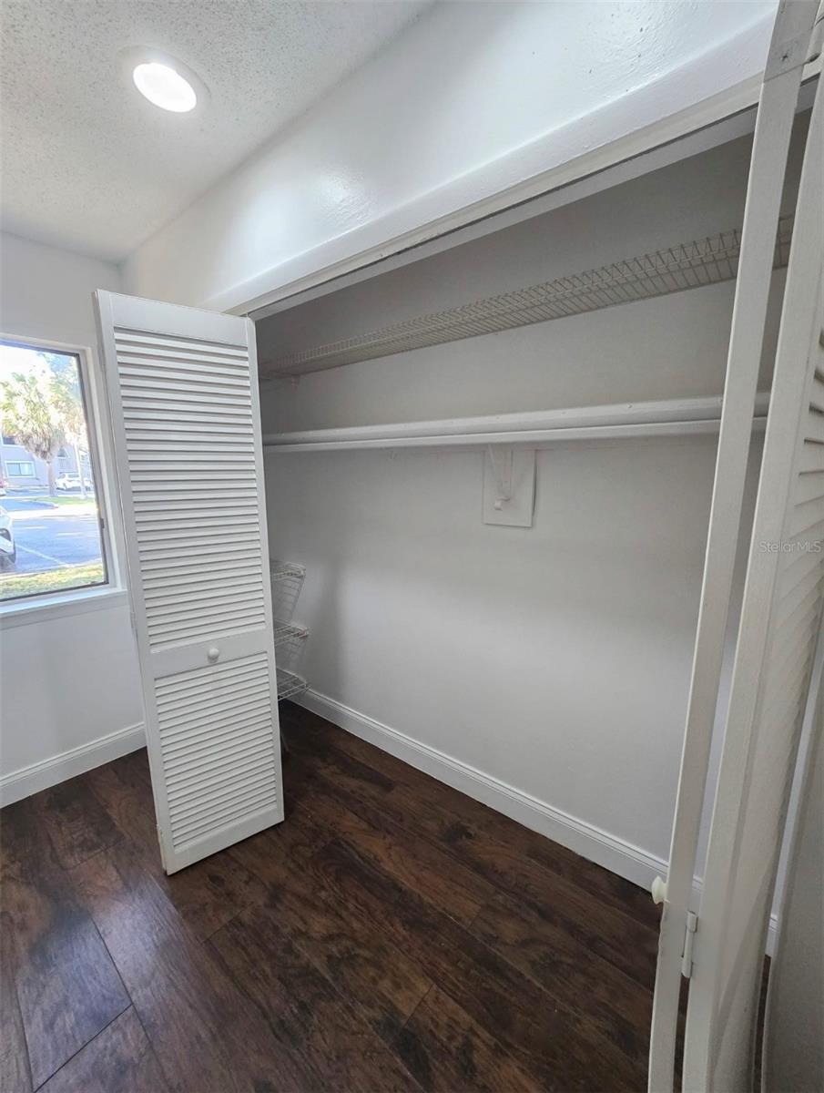 Image 11 of 14 For 5877 Windhover  A01-0