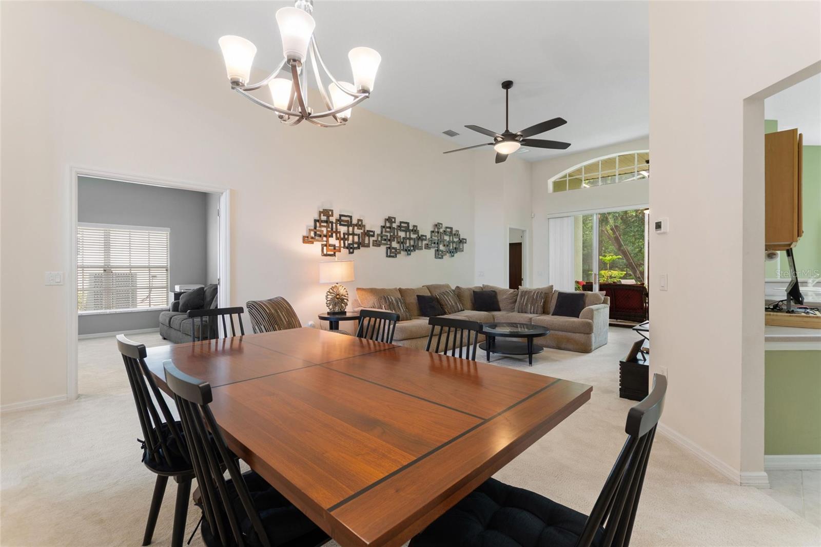 Image 15 of 67 For 612 Vista Oaks Way