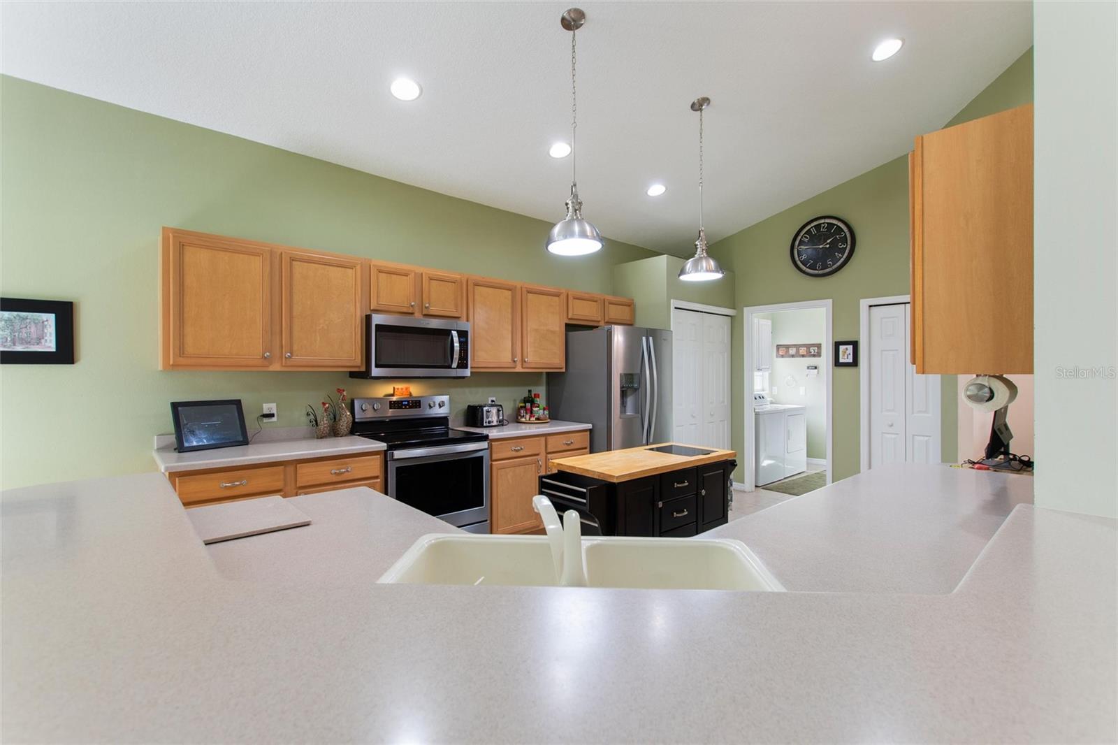 Image 25 of 67 For 612 Vista Oaks Way