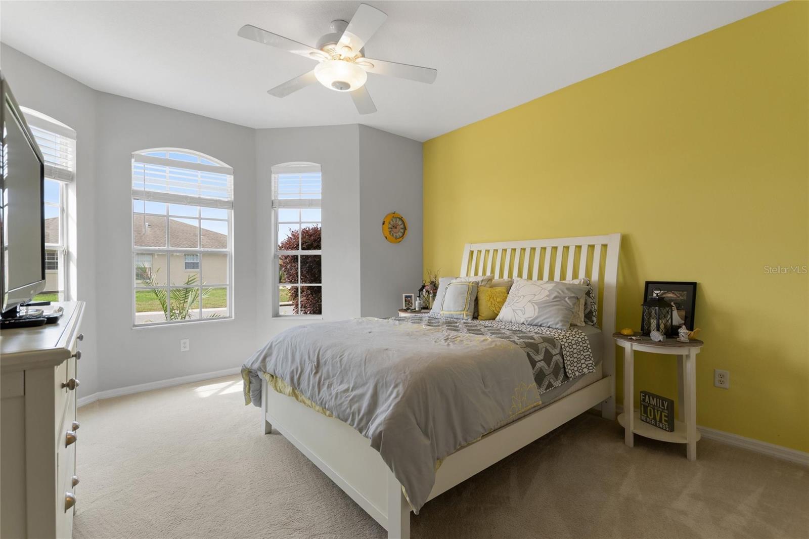 Image 9 of 67 For 612 Vista Oaks Way