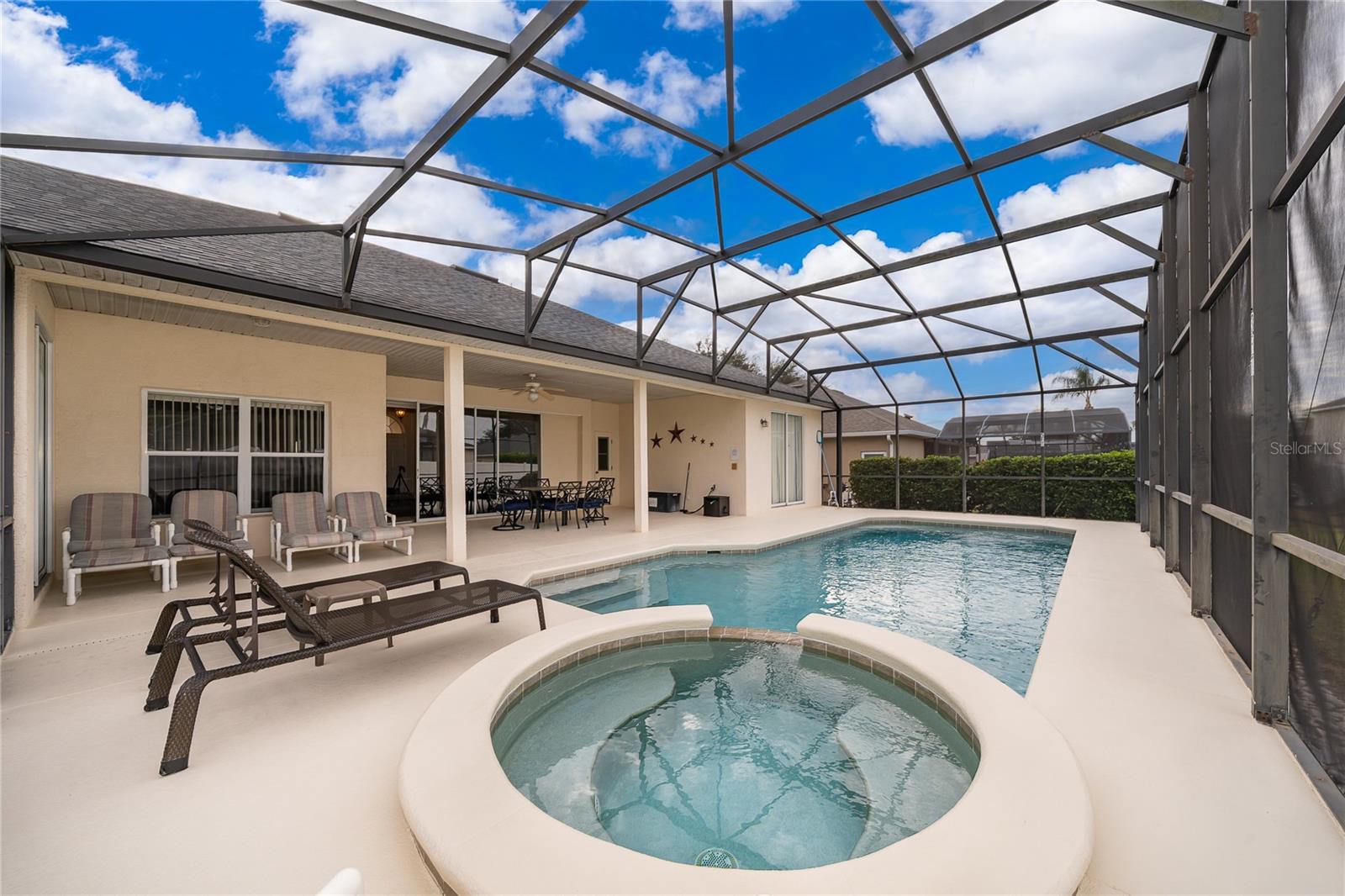 Image 30 of 37 For 569 Burford Circle