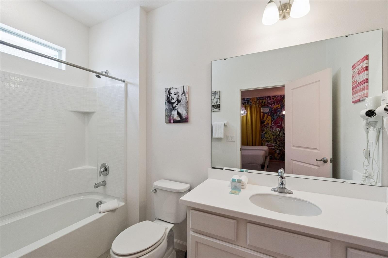 Image 23 of 67 For 262 Marcello Boulevard