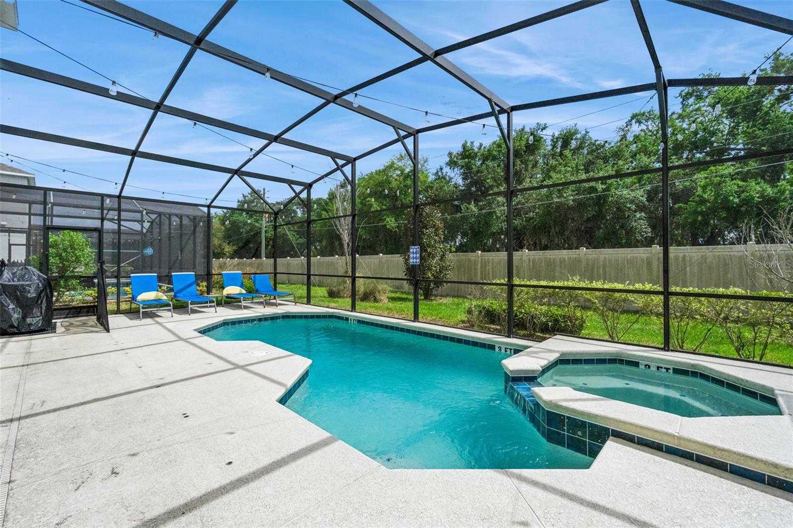 Image 31 of 67 For 262 Marcello Boulevard