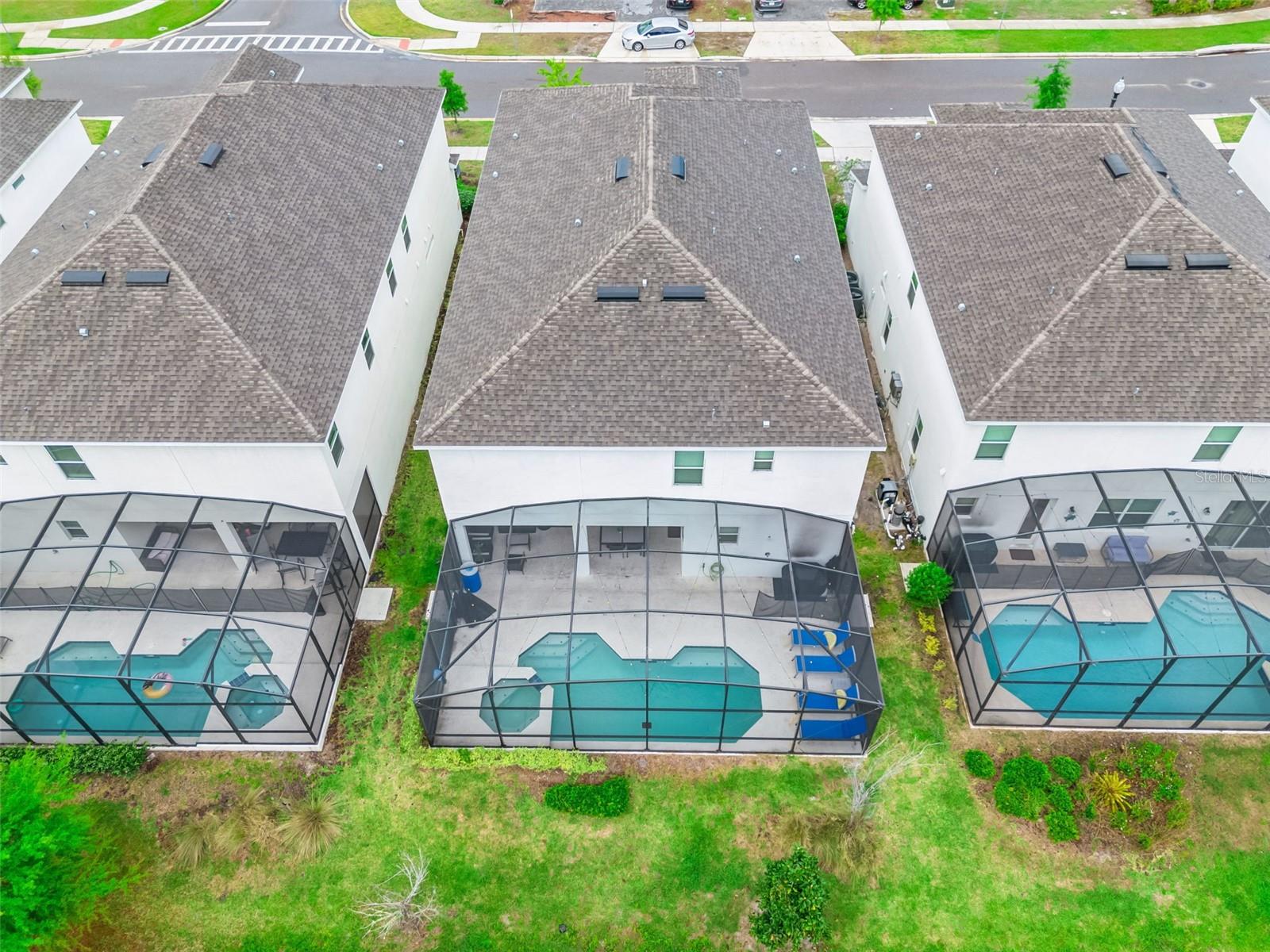 Image 33 of 67 For 262 Marcello Boulevard