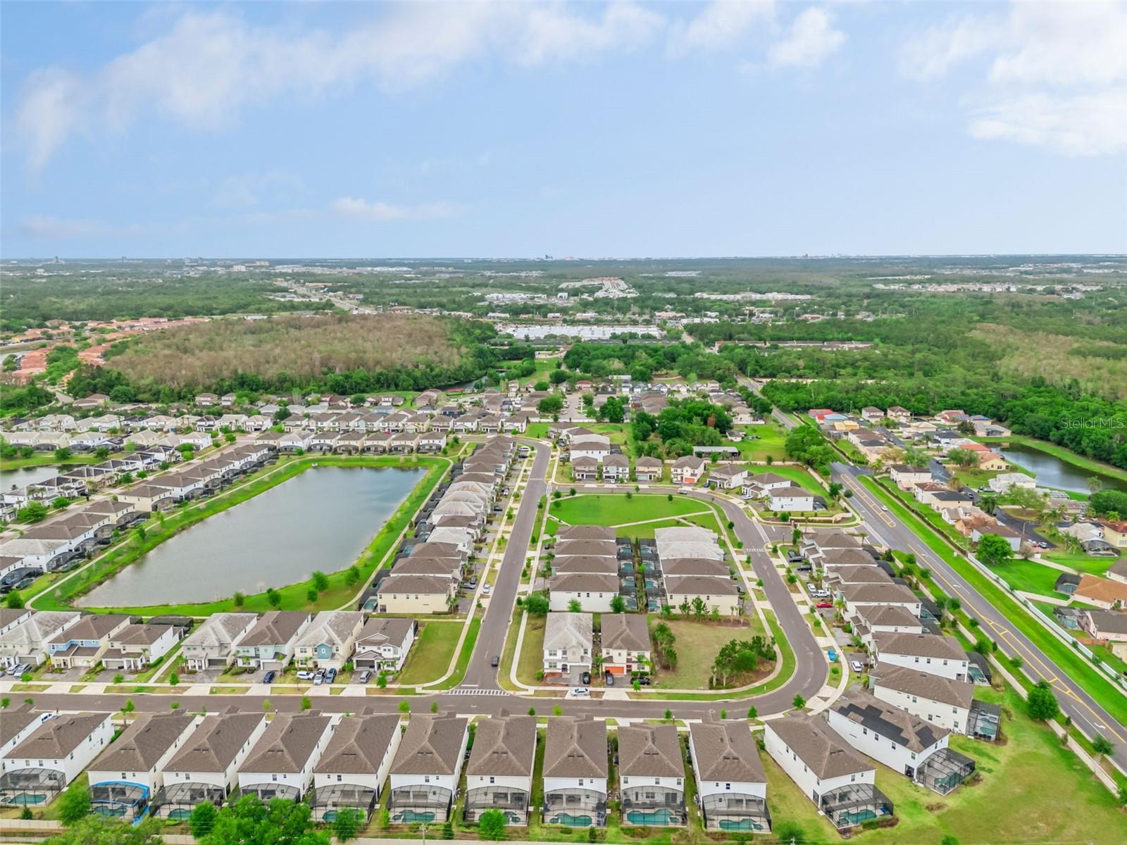 Image 40 of 67 For 262 Marcello Boulevard