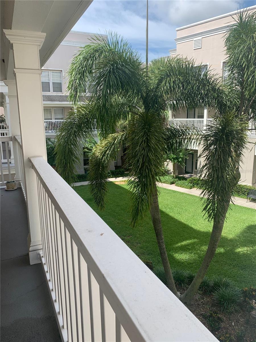 Image 22 of 26 For 571 Water Street 571