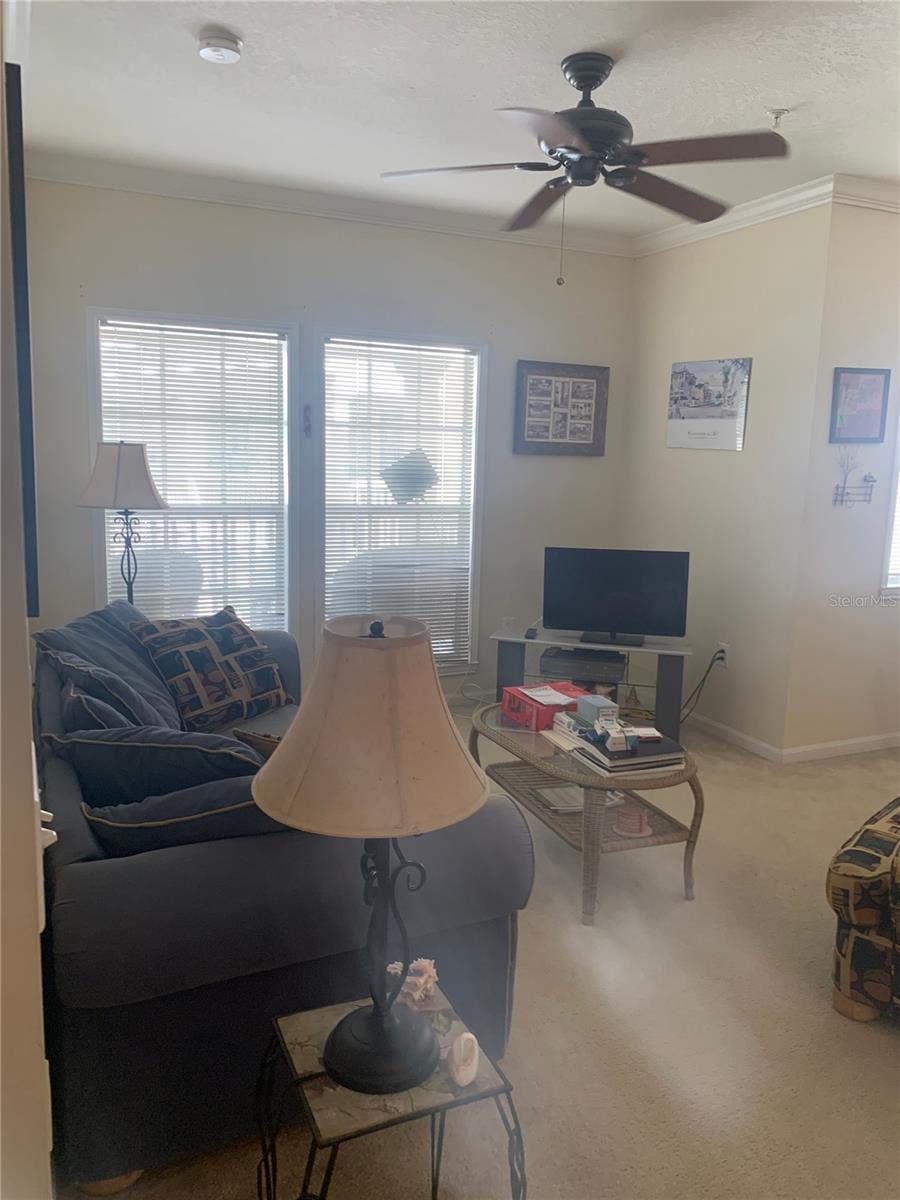 Image 6 of 26 For 571 Water Street 571