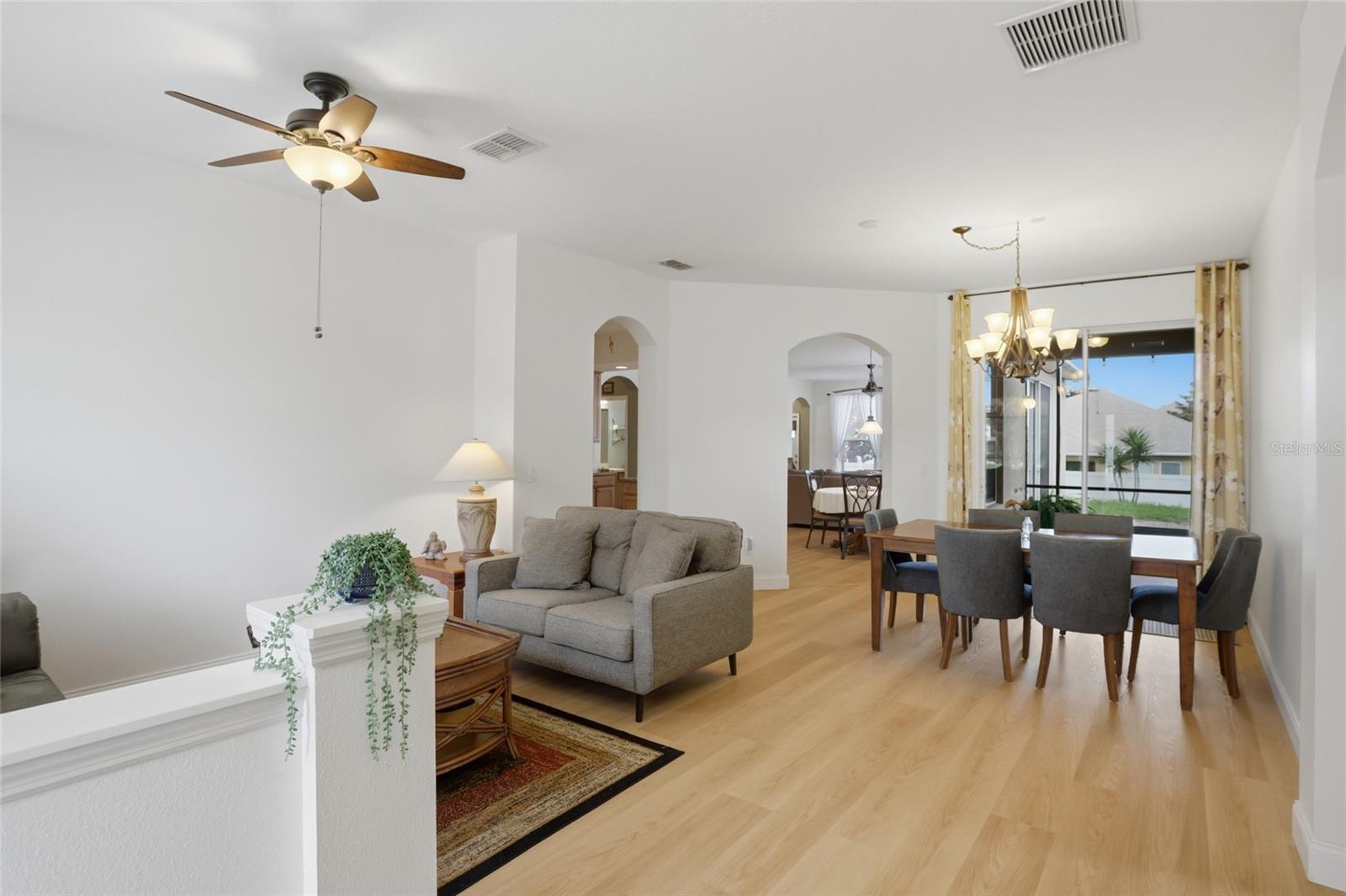 Image 4 of 32 For 3014 Zander Drive