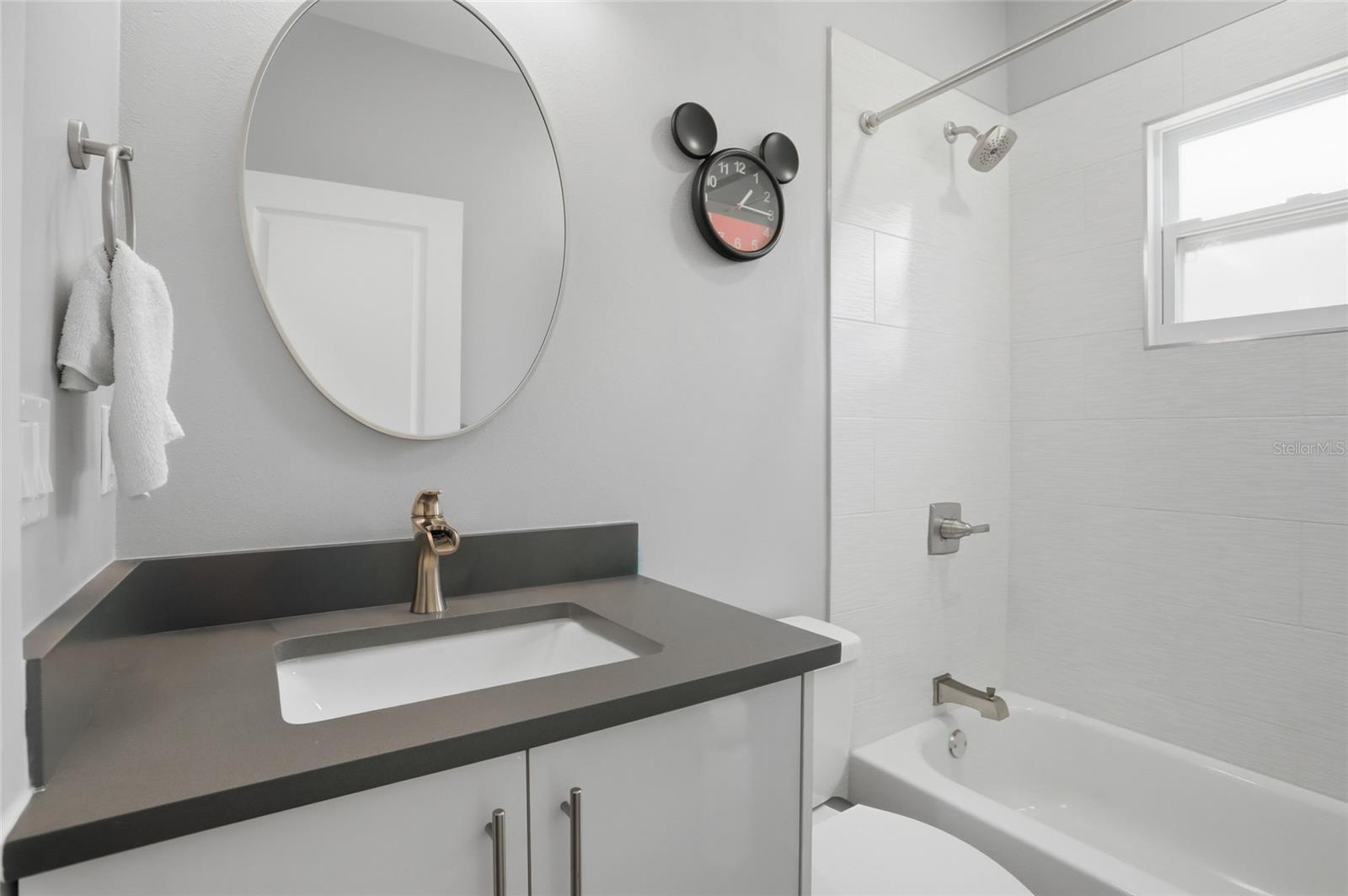 Image 17 of 25 For 316 North Boulevard E