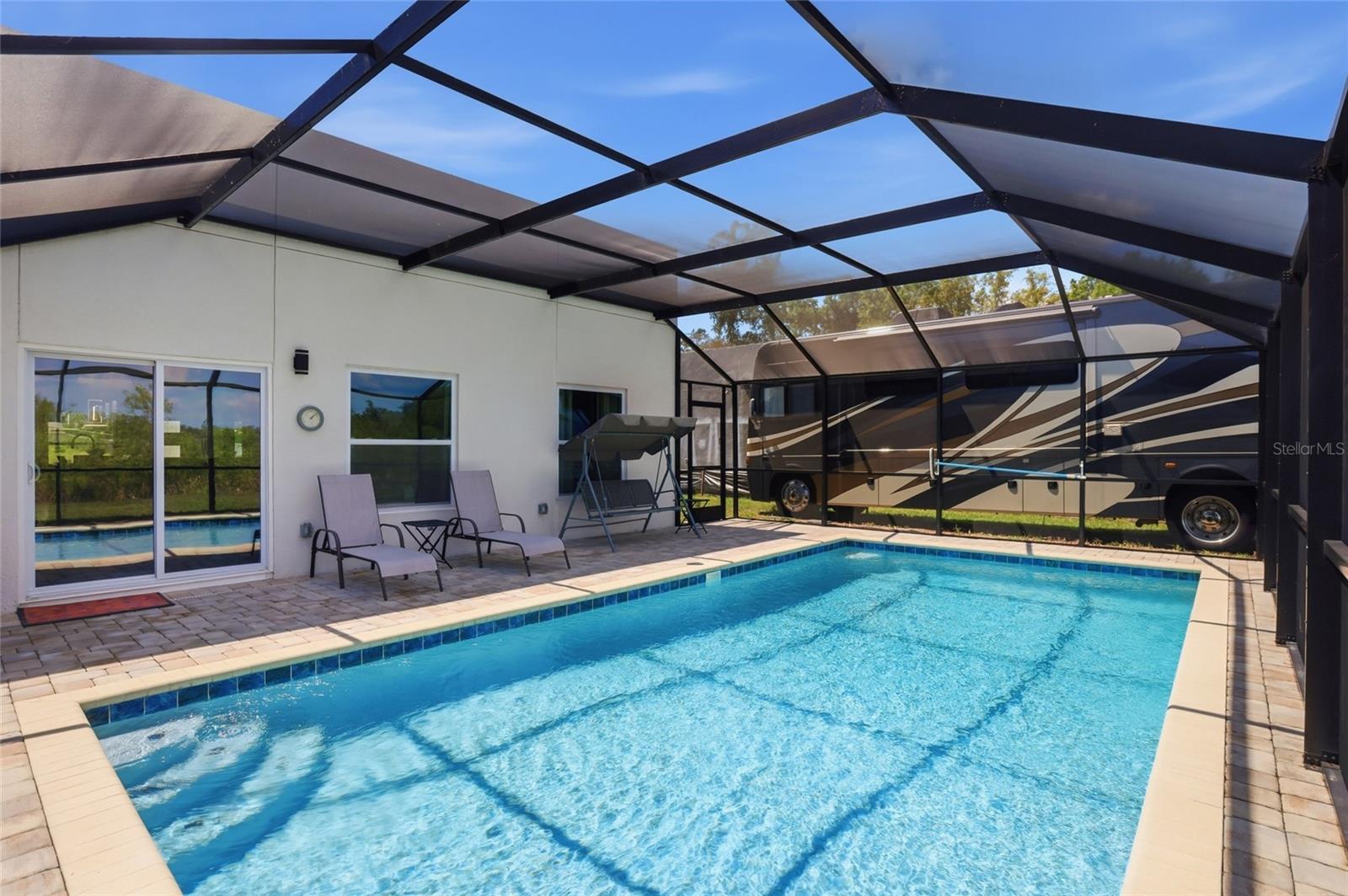 Image 21 of 25 For 316 North Boulevard E