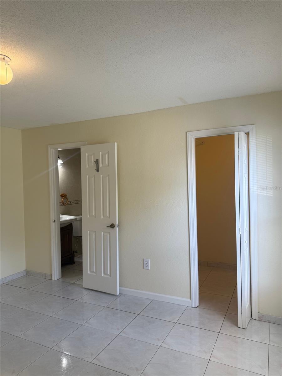 Image 12 of 26 For 62 Dorset Drive