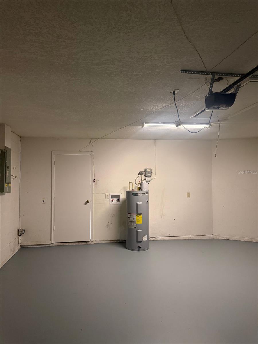 Image 24 of 26 For 62 Dorset Drive