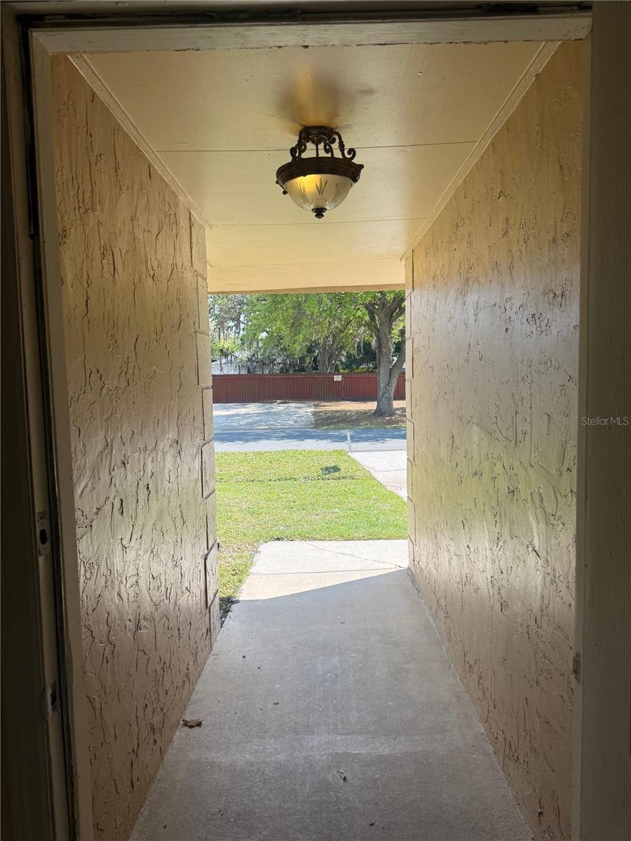 Image 3 of 26 For 62 Dorset Drive