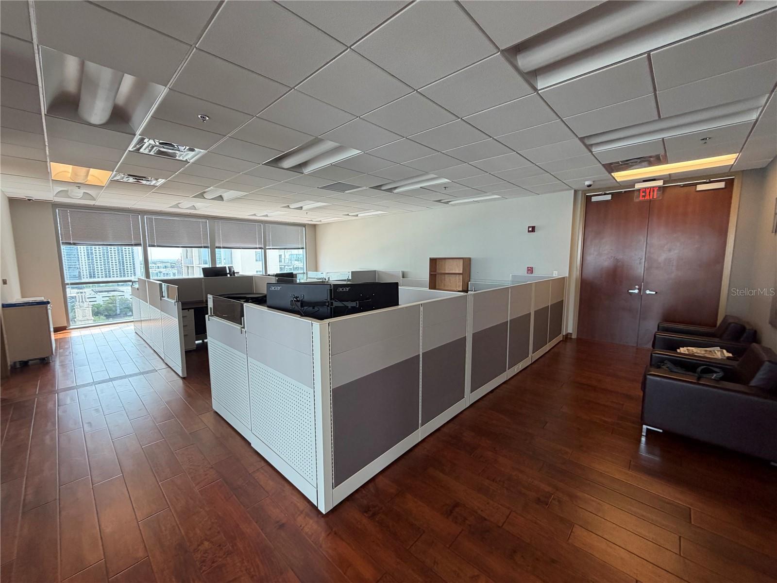 Image 4 of 21 For 121 Orange Avenue 1230