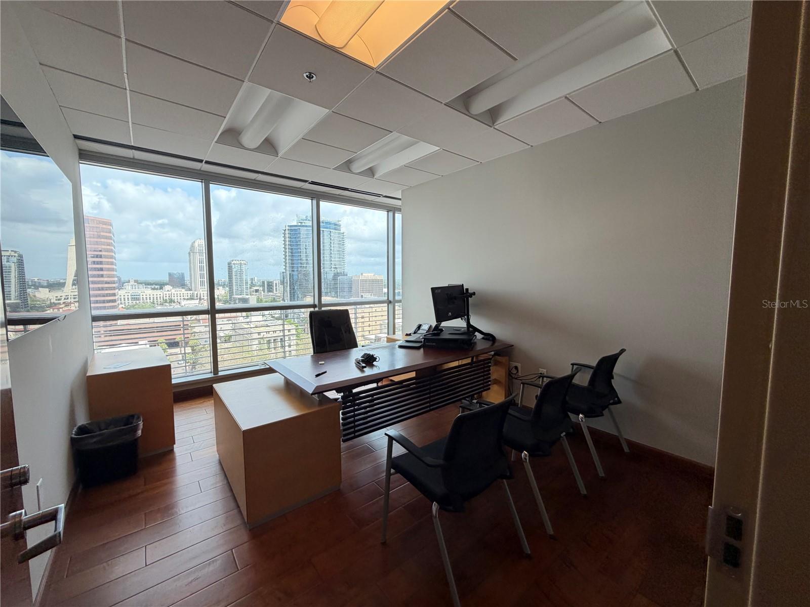 Image 7 of 21 For 121 Orange Avenue 1230