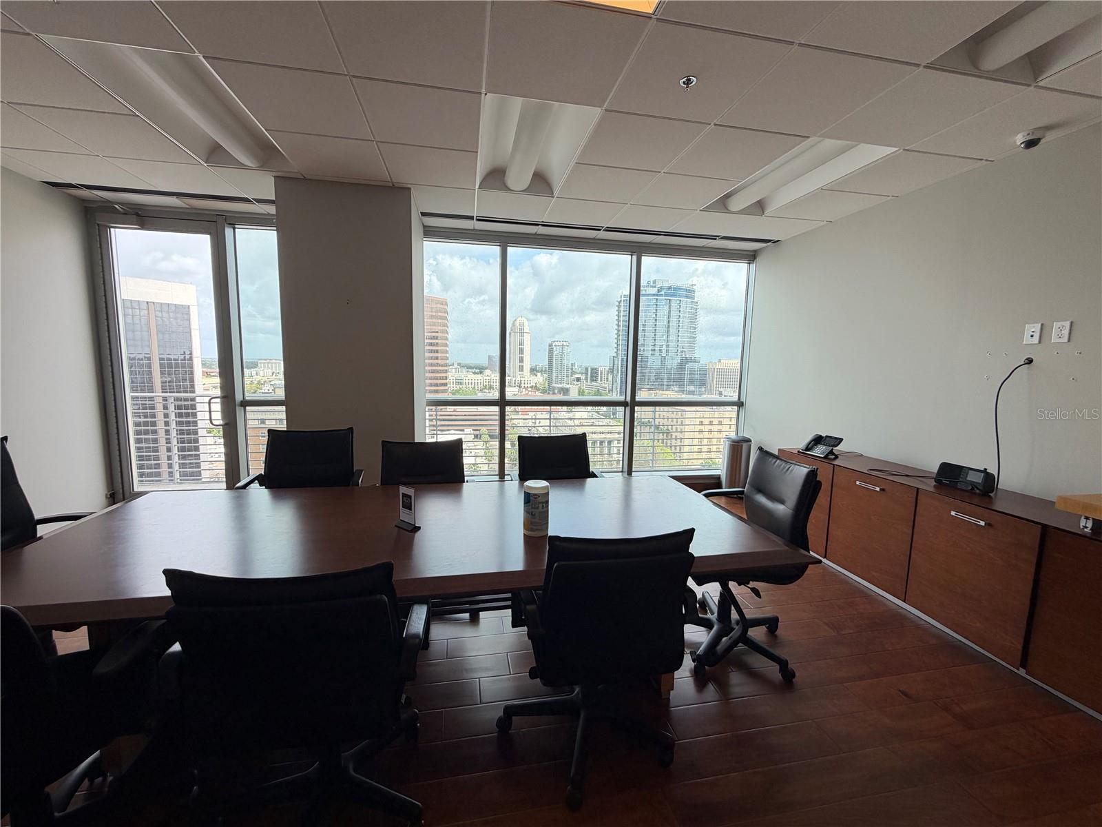 Image 9 of 21 For 121 Orange Avenue 1230