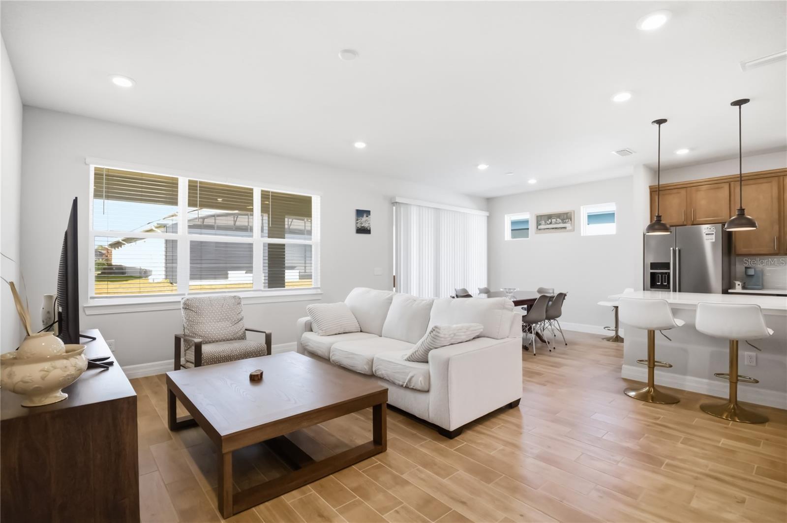 Image 22 of 45 For 2682 Midsweet Avenue