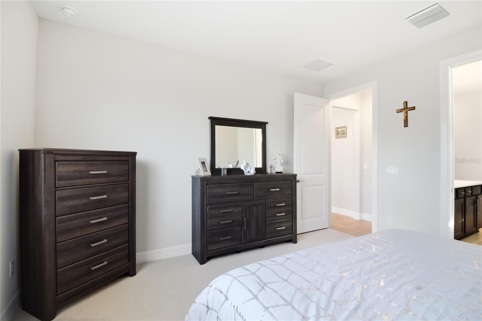 Image 27 of 45 For 2682 Midsweet Avenue