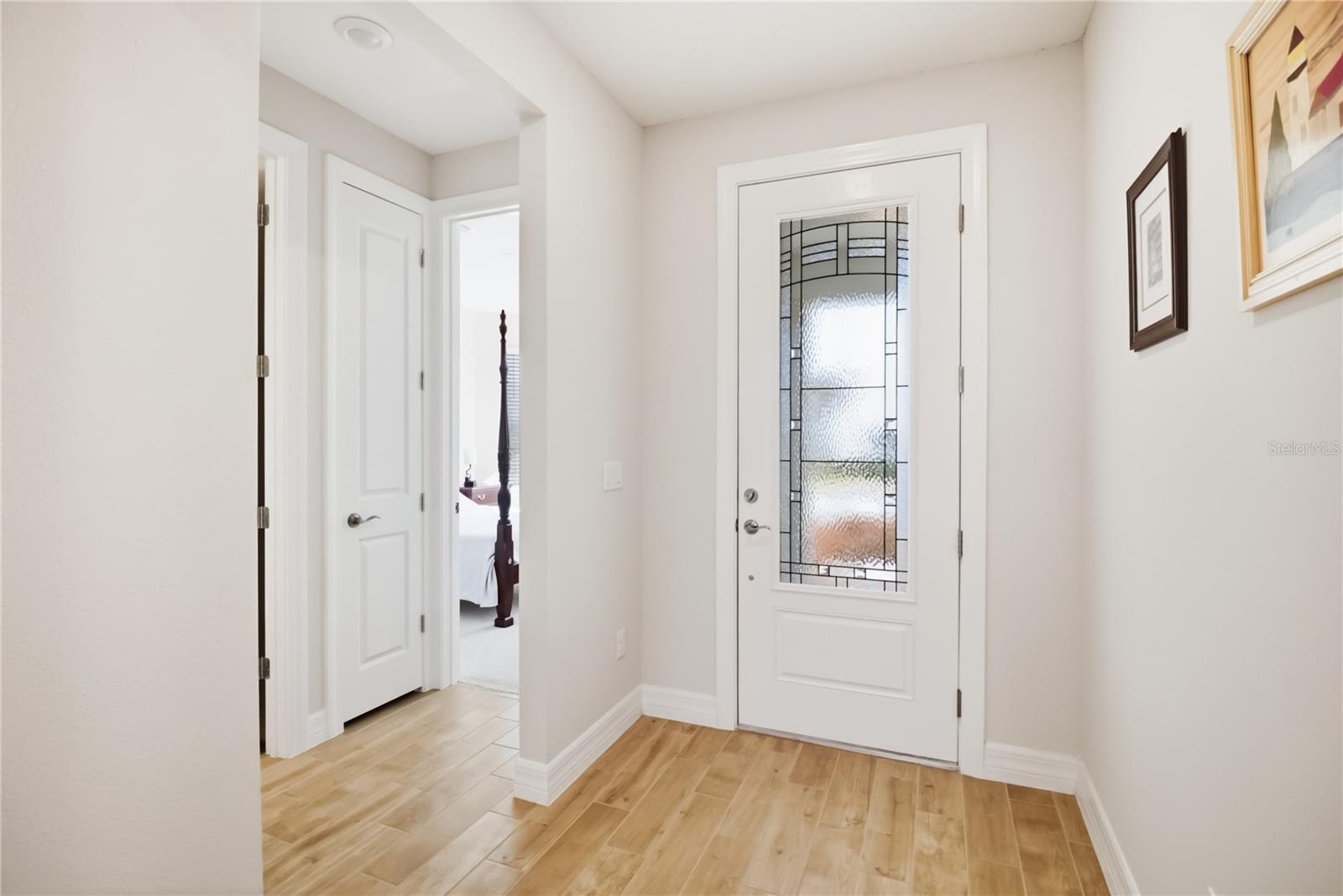 Image 7 of 45 For 2682 Midsweet Avenue