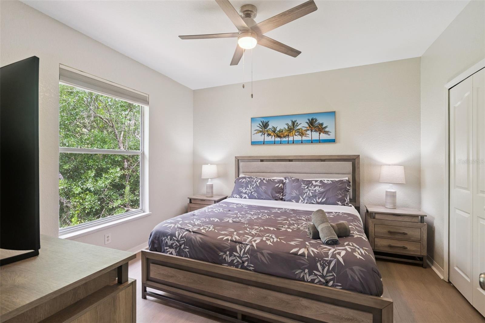 Image 14 of 52 For 8921 Legacy Court 18-308