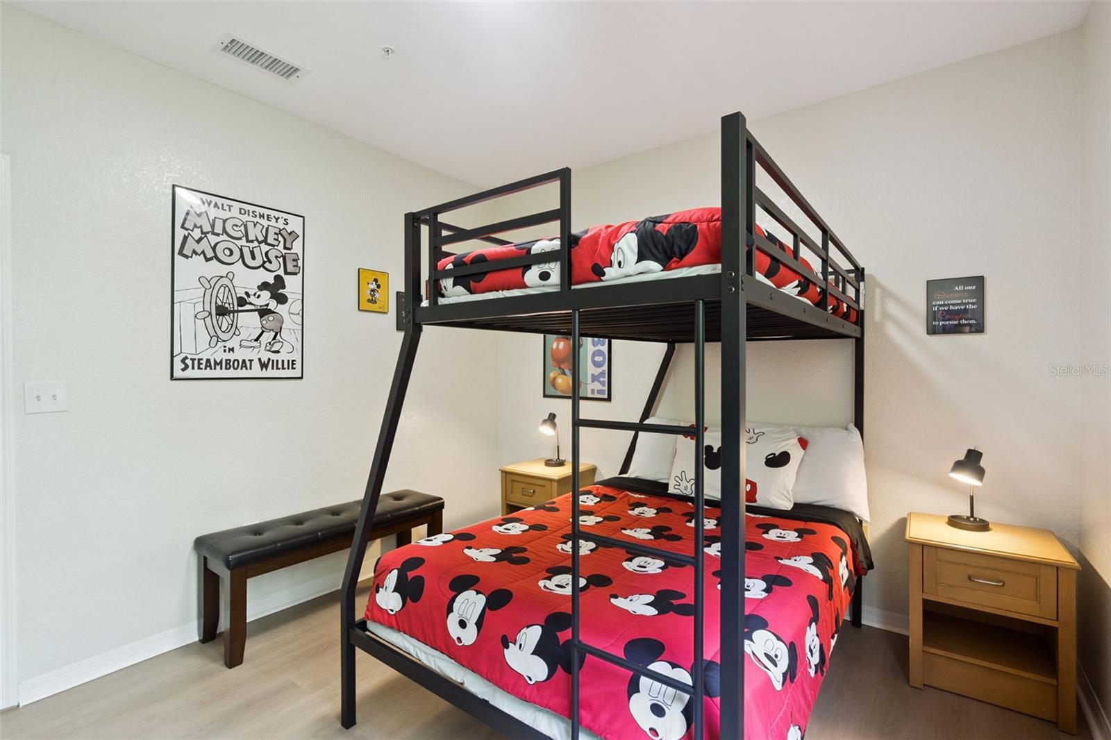 Image 15 of 52 For 8921 Legacy Court 18-308