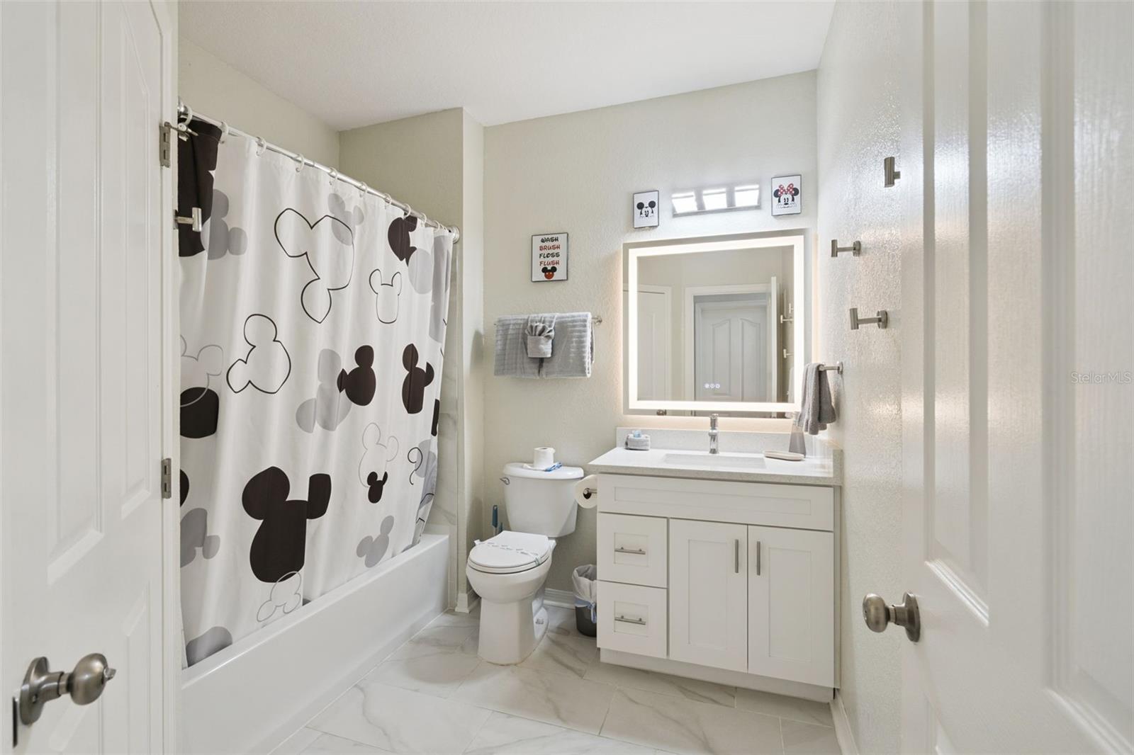 Image 17 of 52 For 8921 Legacy Court 18-308