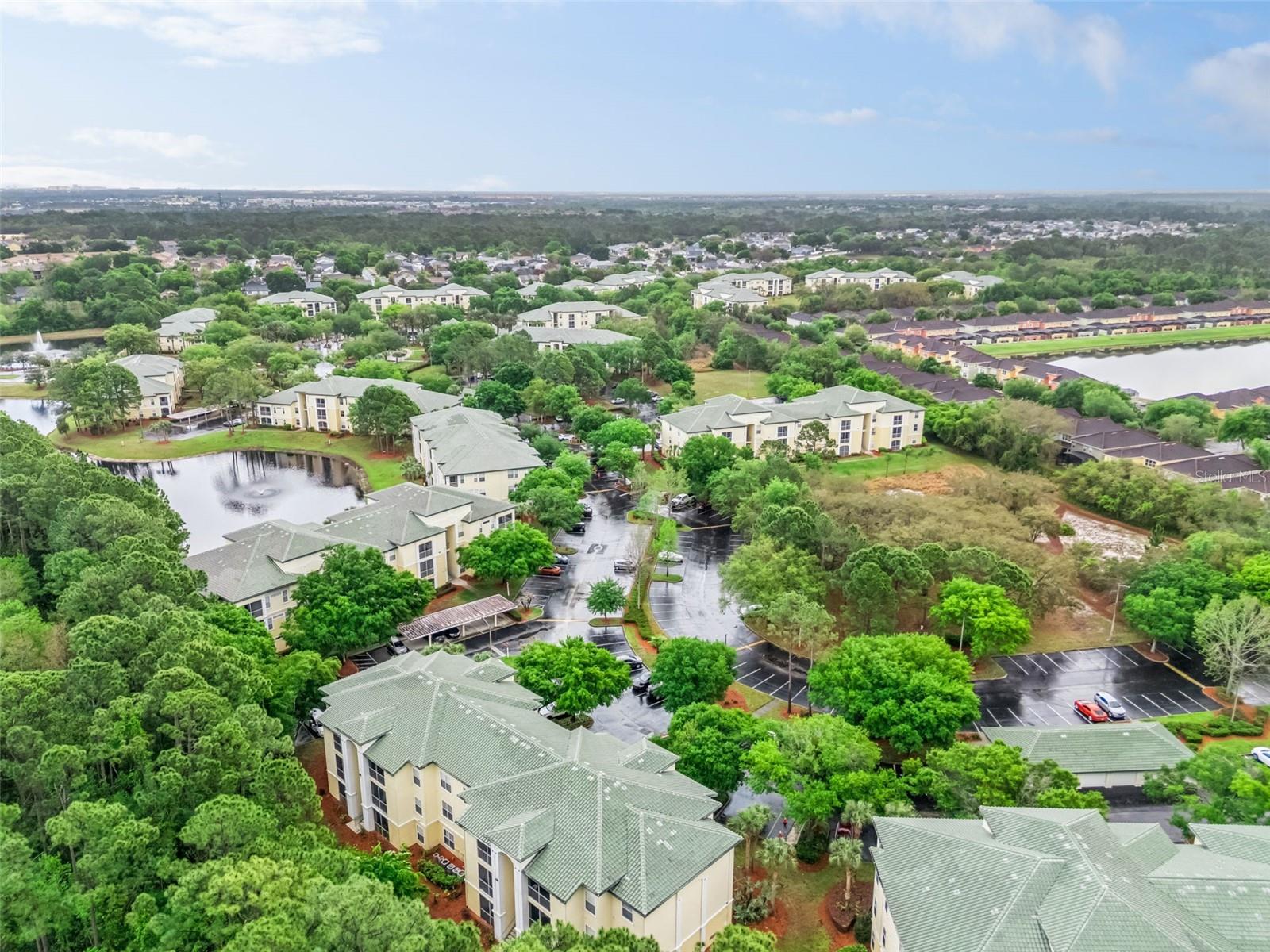 Image 27 of 52 For 8921 Legacy Court 18-308