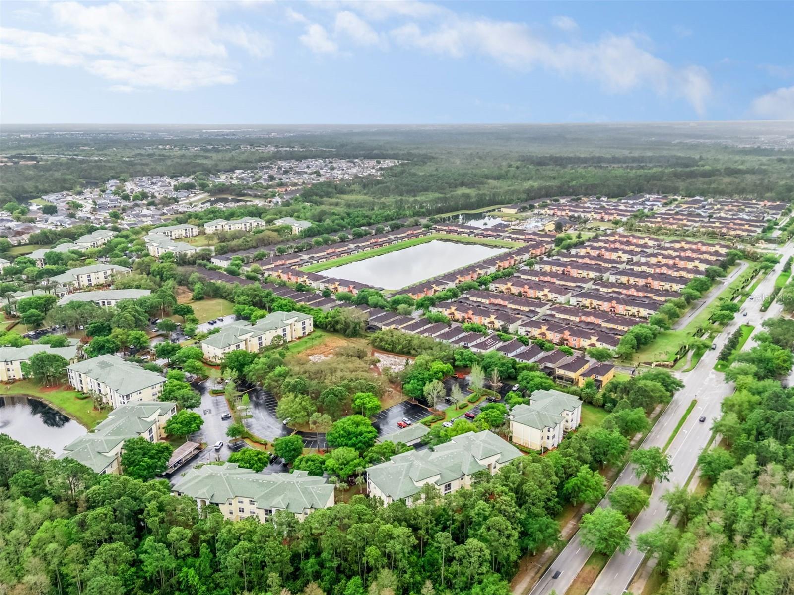 Image 29 of 52 For 8921 Legacy Court 18-308