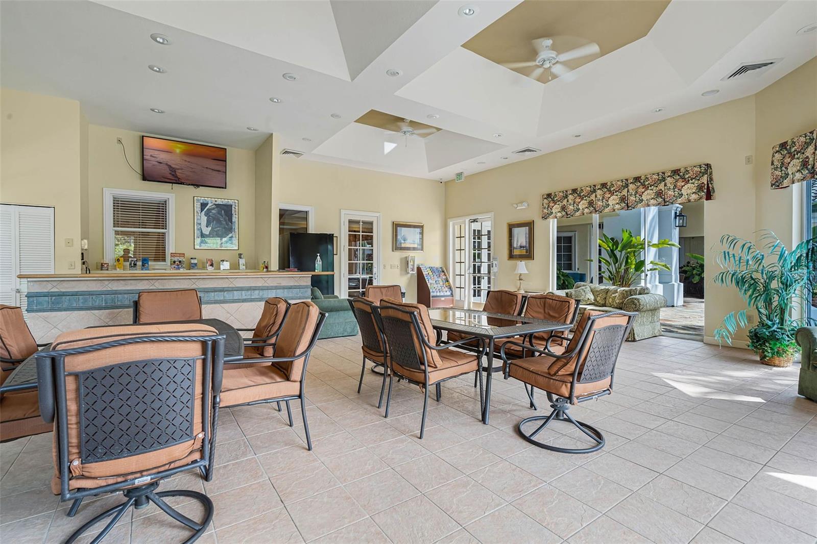 Image 40 of 52 For 8921 Legacy Court 18-308