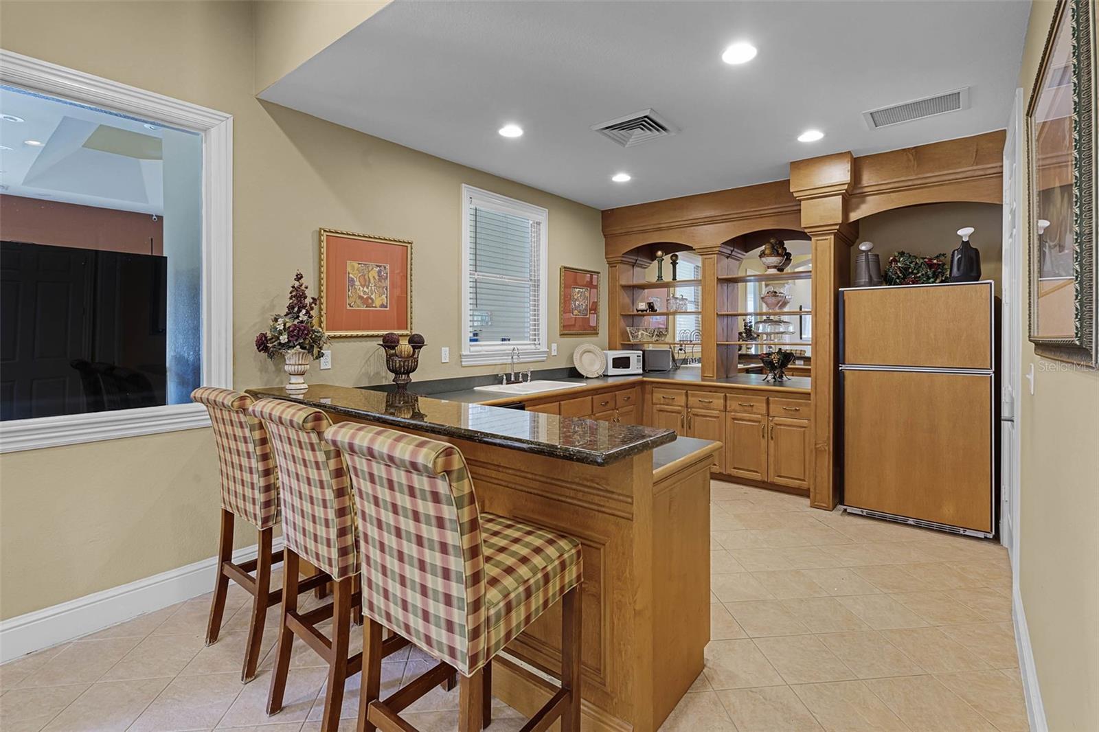 Image 42 of 52 For 8921 Legacy Court 18-308