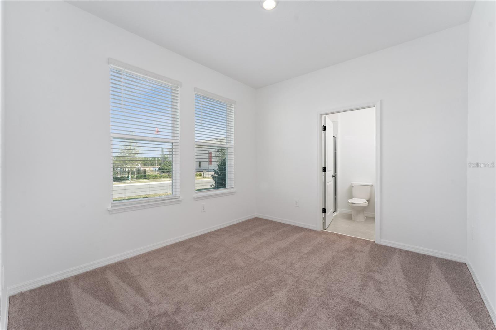 Image 10 of 38 For 15070 Summer Harvest Street